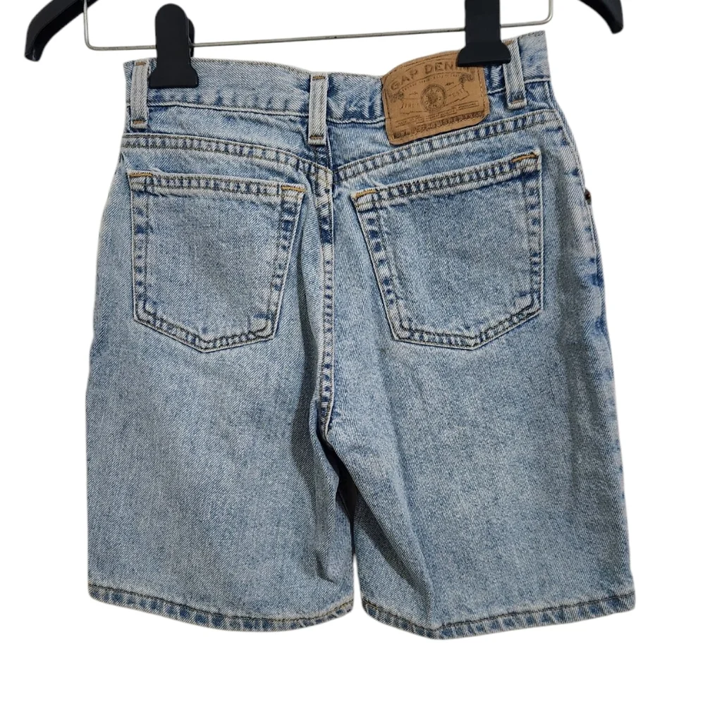 GAP Denim Jean Shorts Light Wash Kids Size 10